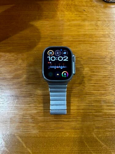 Περισσότερες πληροφορίες για "Apple Watch Ultra (45mm/Μεταλλικός/Τιτάνιο)"