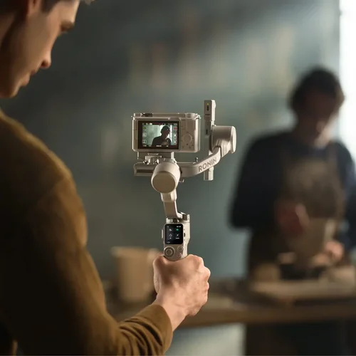 Περισσότερες πληροφορίες για "DJI RS 4 Mini Combo"