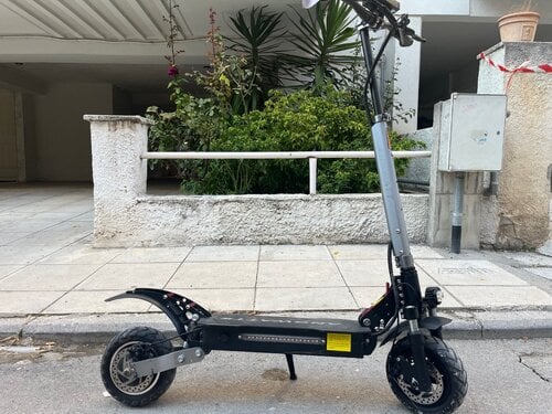 Περισσότερες πληροφορίες για "ANGWATT F1 NEW  Scooter  1000W 10 inch Tubeless"