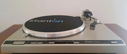 Περισσότερες πληροφορίες για "Τechnics Quartz SL-Q3 – Direct Drive Automatic Turntable"