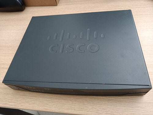 Περισσότερες πληροφορίες για "Cisco Routers"