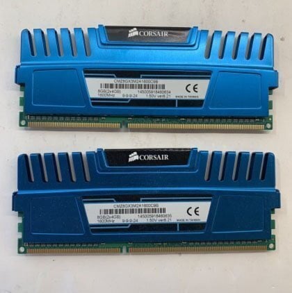 Περισσότερες πληροφορίες για "Set RAM DDR3 Corsair 2x4GB"